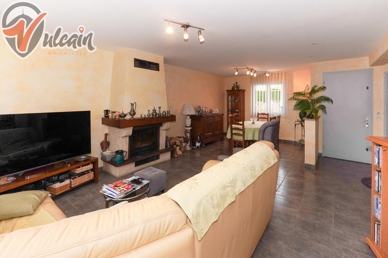 Maison - 104 m² - 5 pièces