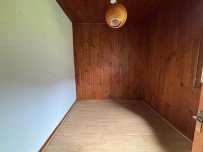 Appartement - 81 m² - 5 pièces