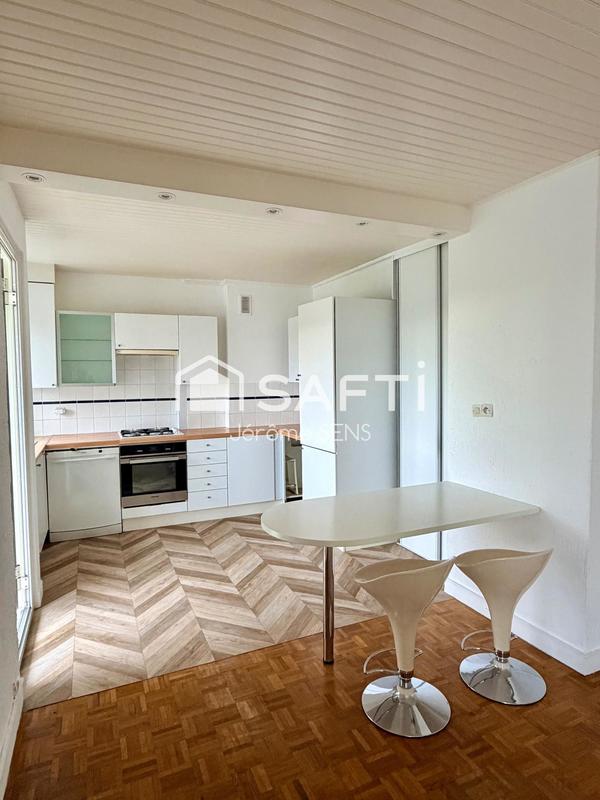 Appartement - 80 m² - 4 pièces