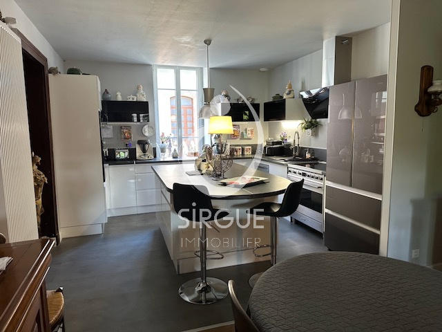 Maison - 165 m² - 6 pièces