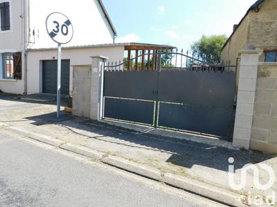 Maison - 210 m² - 8 pièces