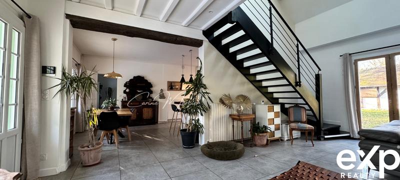 Maison ancienne - 150 m² - 8 pièces