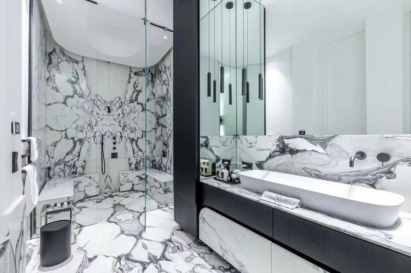 Appartement - 260 m² - 6 pièces