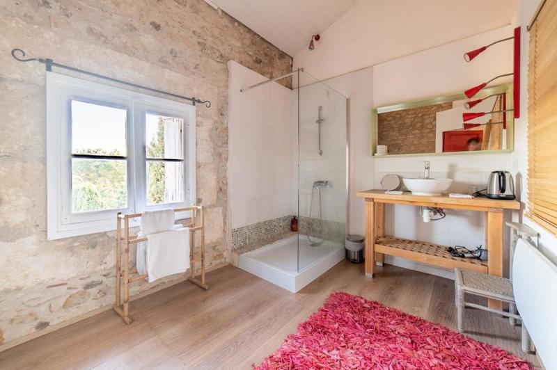 Maison - 480 m² - 13 pièces