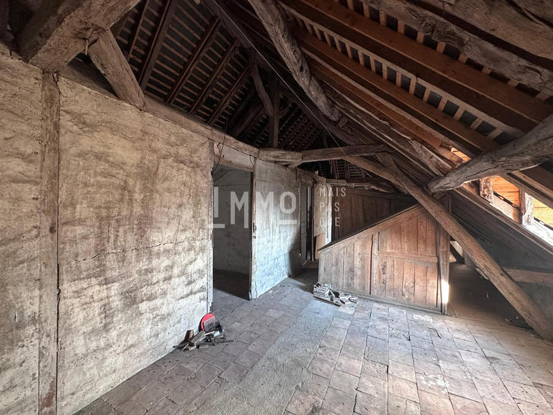 Maison - 180 m² - 7 pièces