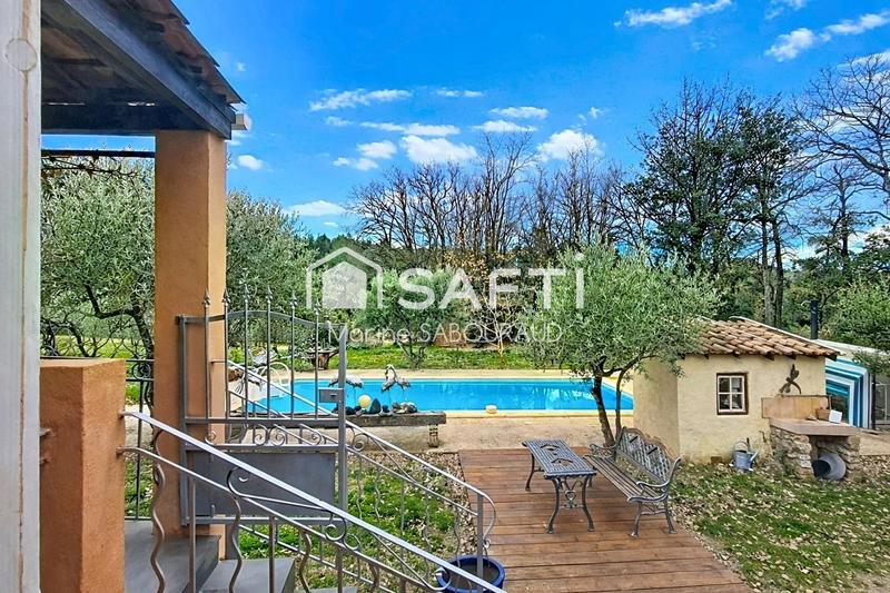 Maison - 107 m² - 4 pièces