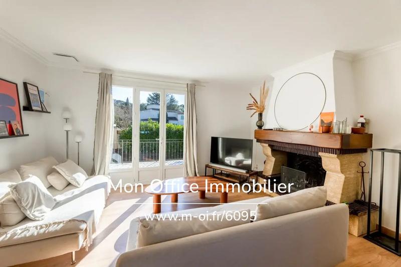 Villa - 160 m² - 5 pièces