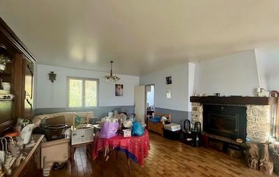 Maison - 110 m² - 6 pièces