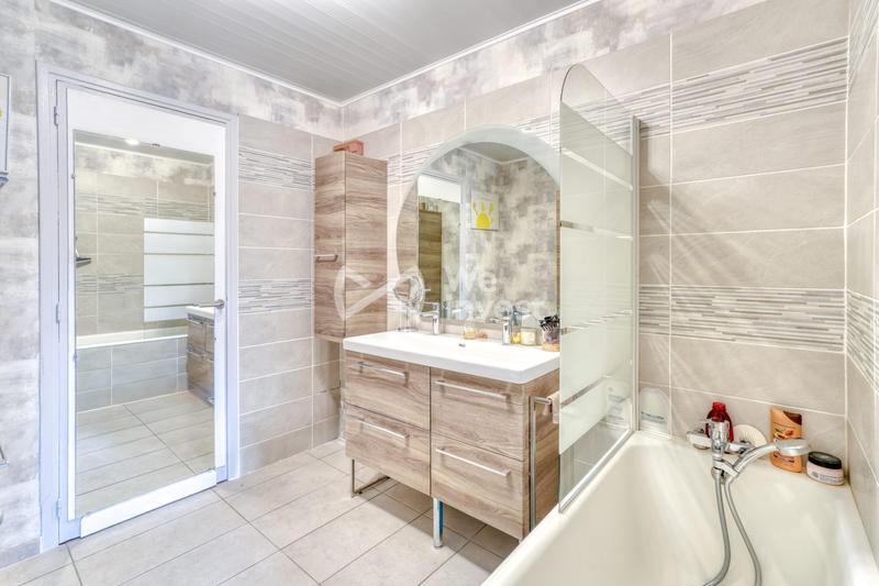 Appartement - 106 m² - 5 pièces