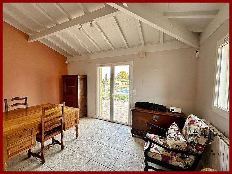 Maison contemporaine - 250 m² - 8 pièces