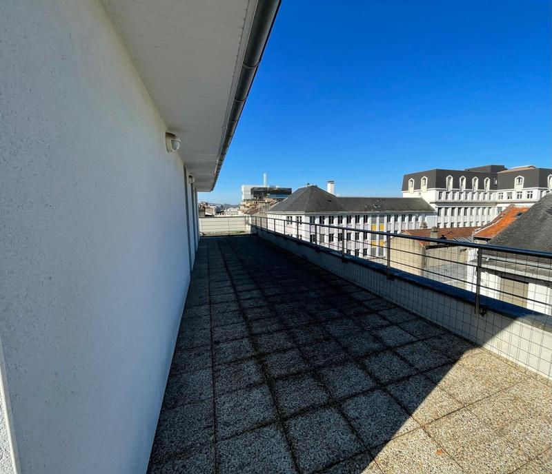 Appartement - 77 m² - 3 pièces