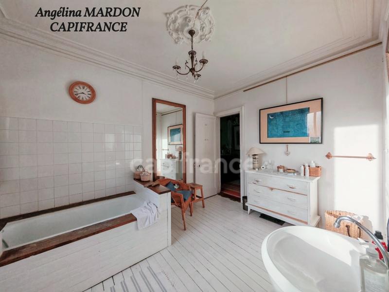 Maison de ville - 107 m² - 4 pièces