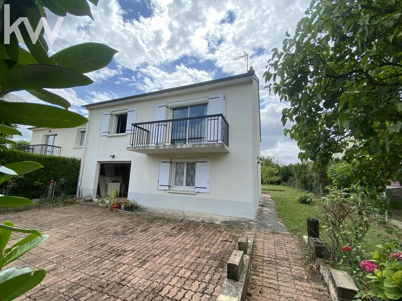 Maison traditionnelle - 100 m² - 5 pièces