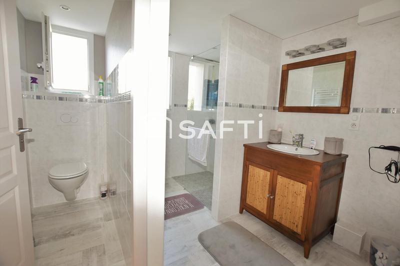 Maison - 151 m² - 6 pièces