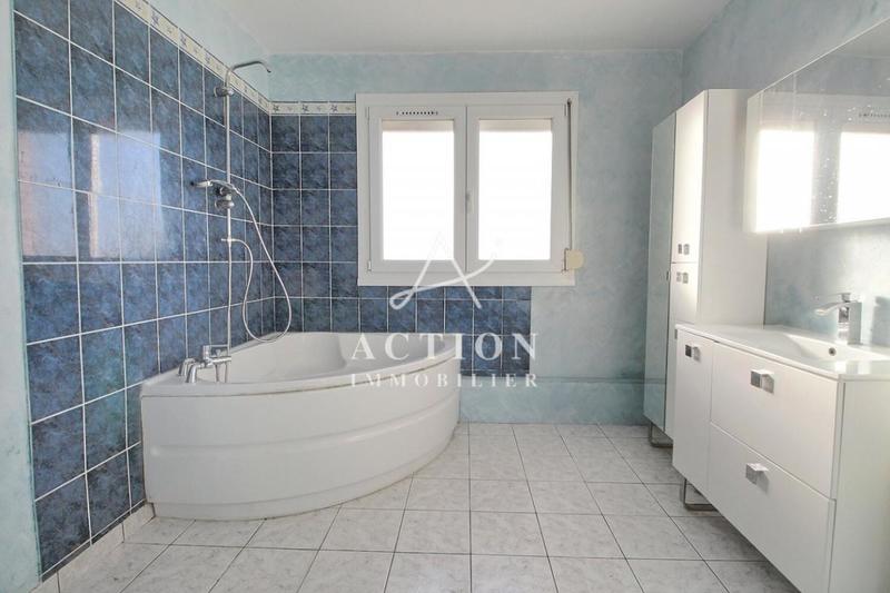 Appartement - 91 m² - 4 pièces