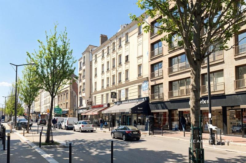 Studio - 24 m² - 2 pièces