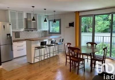 Maison - 165 m² - 6 pièces