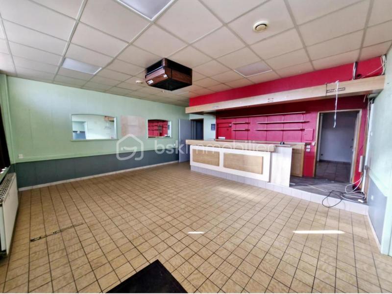 Immeuble - 180 m² - 7 pièces