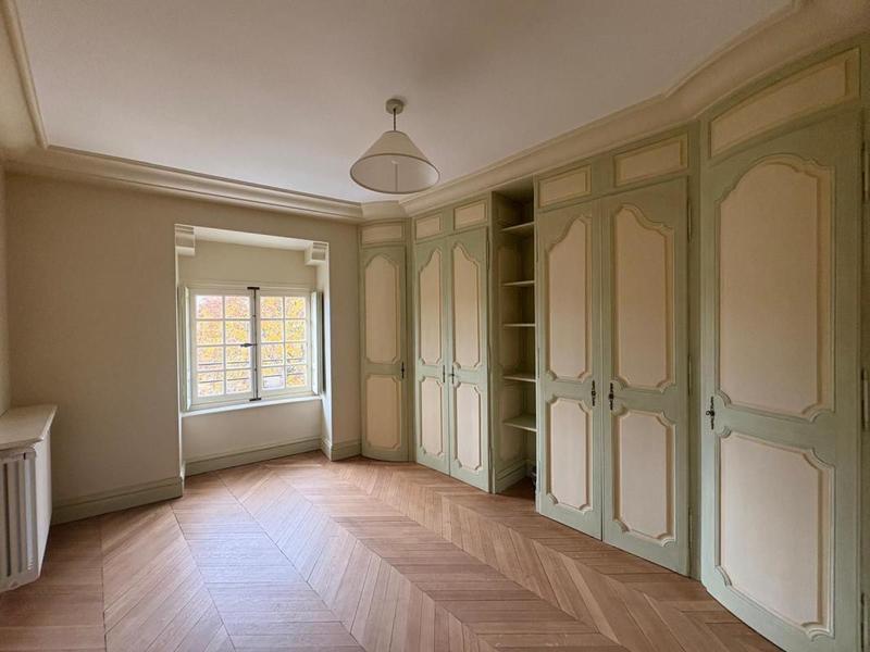 Duplex - 176 m² - 5 pièces