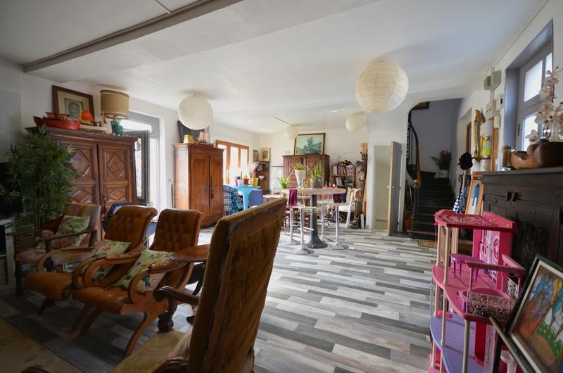 Maison - 176 m² - 6 pièces