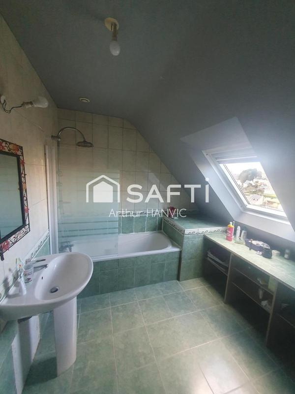 Maison - 150 m² - 7 pièces