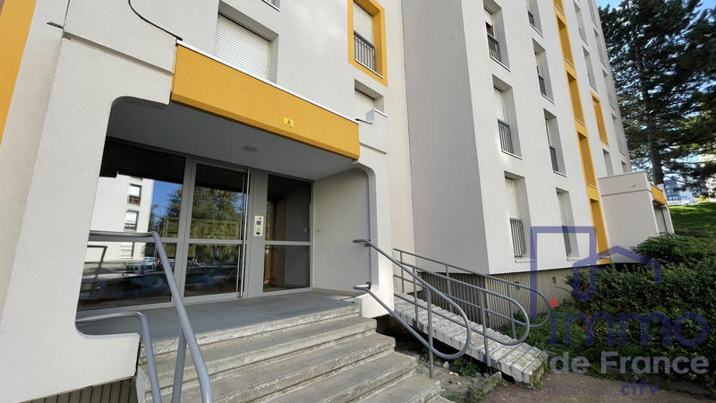 Appartement - 77 m² - 4 pièces