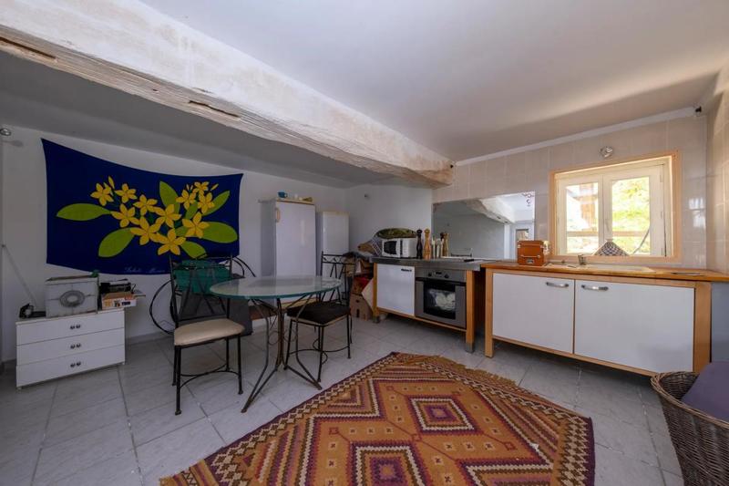 Maison - 253 m² - 7 pièces