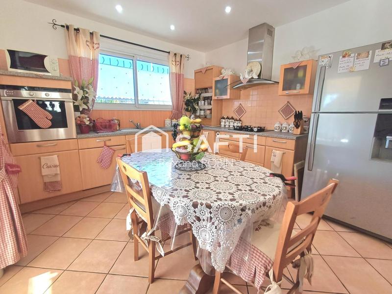 Maison - 130 m² - 5 pièces