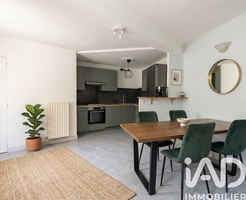 Maison de ville - 84 m² - 3 pièces