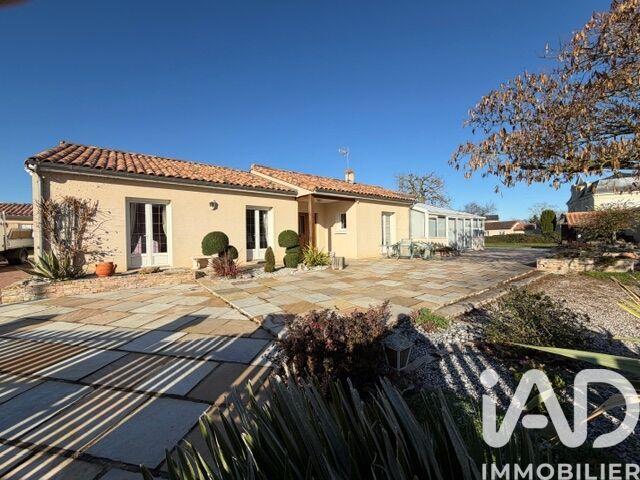 Maison - 231 m² - 8 pièces