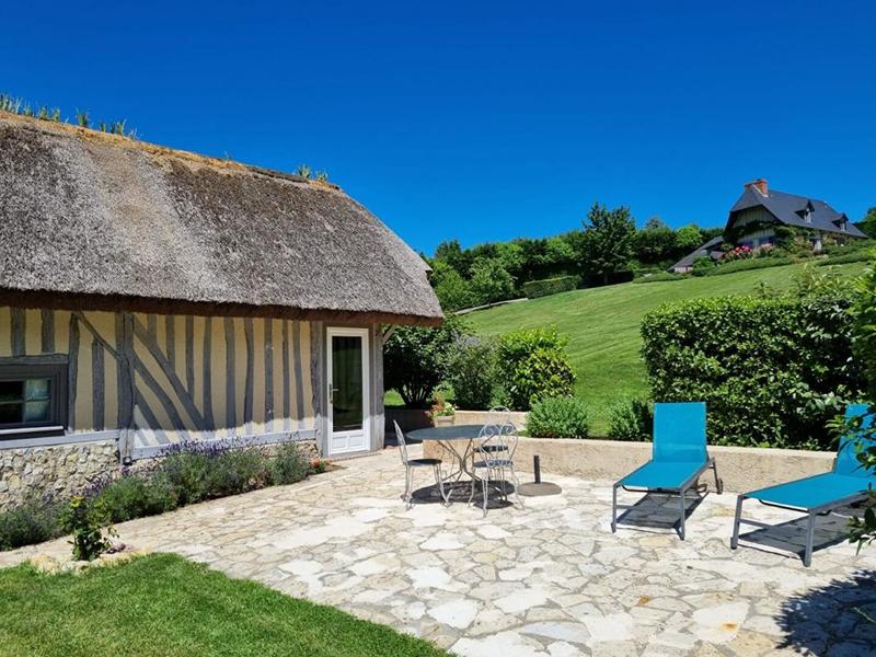 Maison - 300 m² - 12 pièces