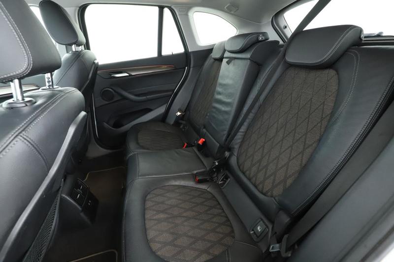 Bmw X1 sDrive18d xLine Bva8 150 ch