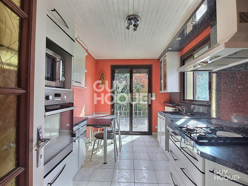 Maison - 112 m² - 5 pièces