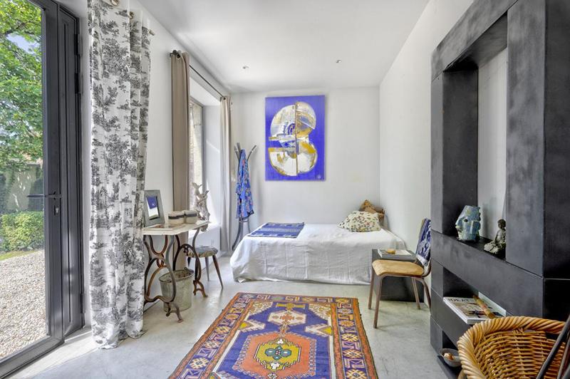 Maison - 225 m² - 6 pièces