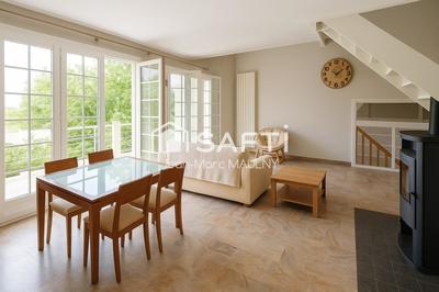 Maison - 190 m² - 8 pièces