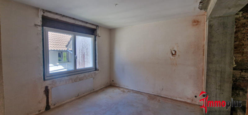 Maison - 210 m² - 5 pièces