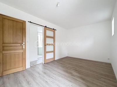 Maison en pierre - 148 m² - 5 pièces