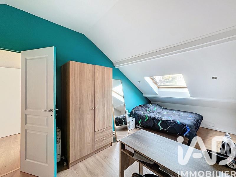 Maison - 157 m² - 8 pièces