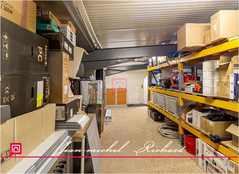 Local commercial - 192 m² - 5 pièces