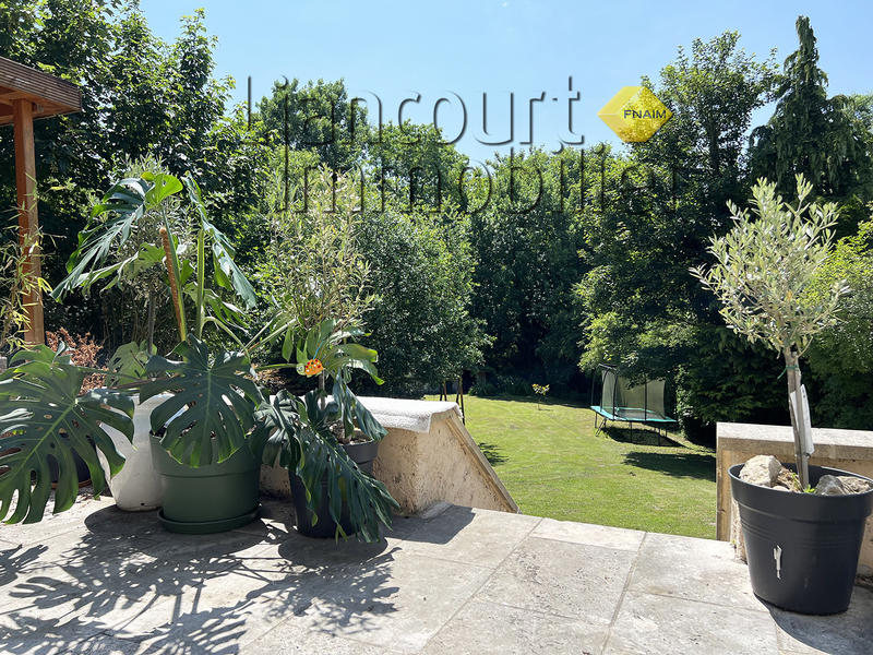 Maison - 144 m² - 6 pièces