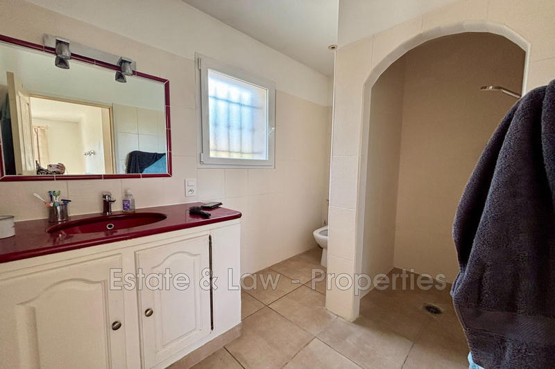 Maison - 145 m² - 4 pièces