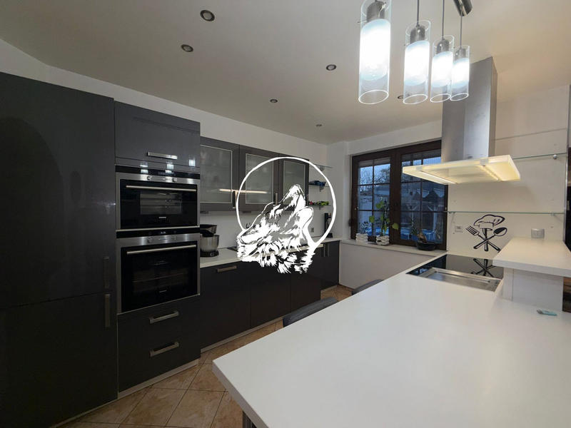 Maison - 105 m² - 4 pièces