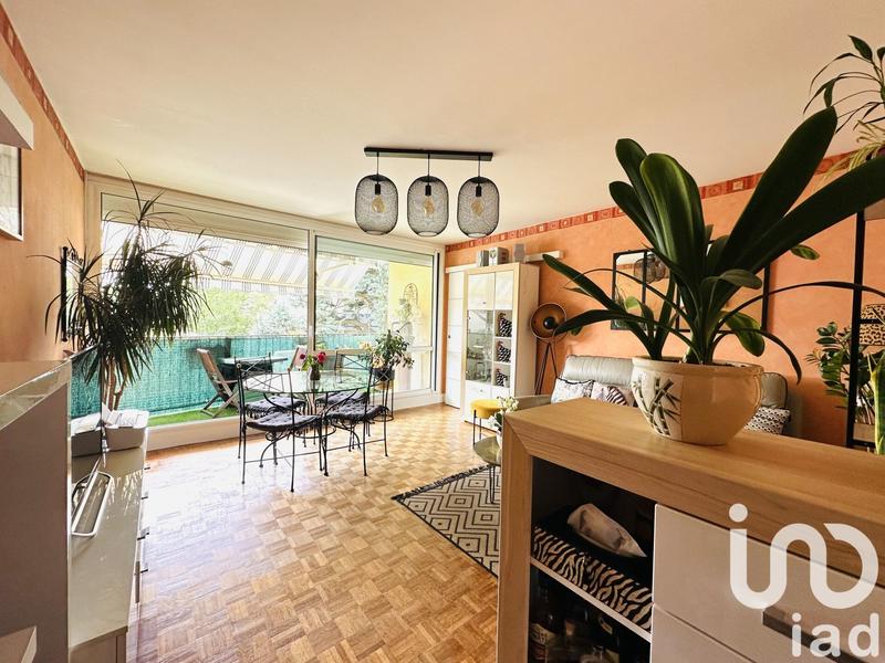 Appartement - 77 m² - 4 pièces