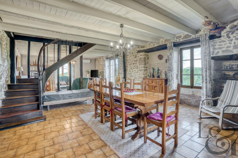 Maison - 132 m² - 4 pièces