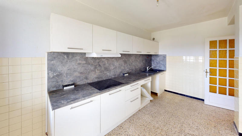 Appartement - 83 m² - 4 pièces