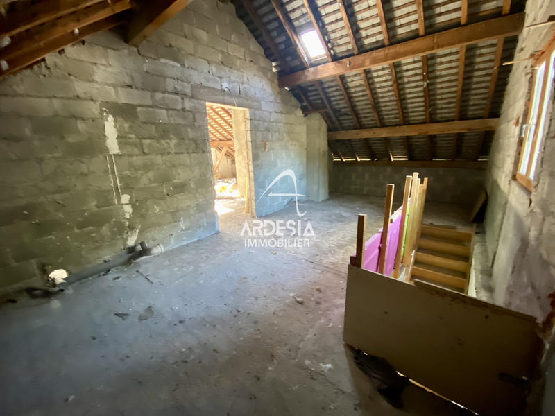 Maison - 150 m² - 5 pièces