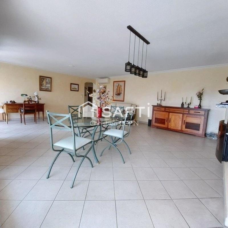 Appartement - 95 m² - 3 pièces