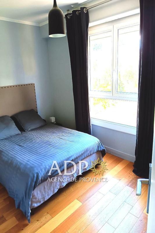 Appartement - 77 m² - 4 pièces