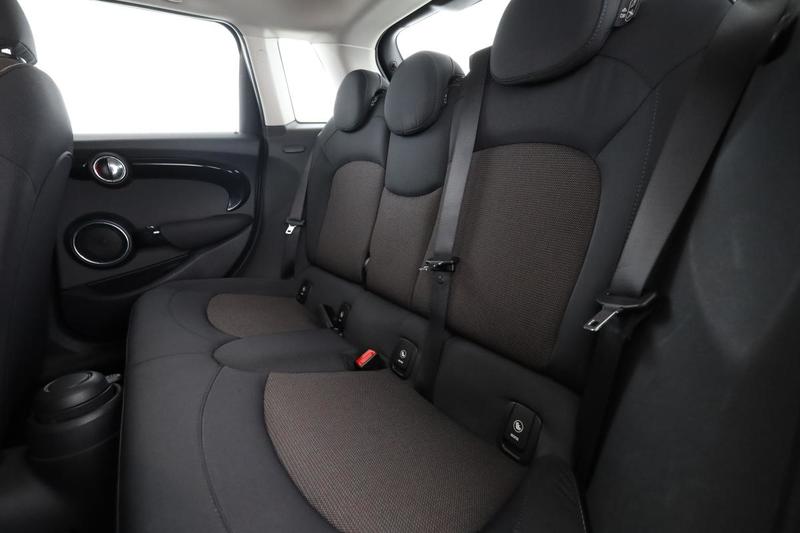 Mini Mini Cooper d 5p 116 ch