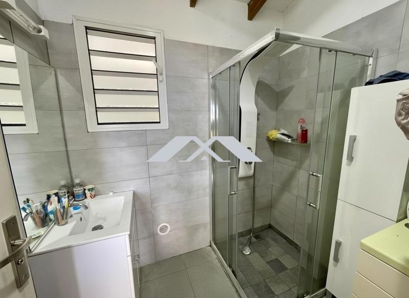 Maison - 185 m² - 11 pièces